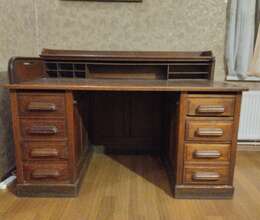 Qədimi Yazı Masası