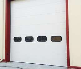 Avtomatik jaluz qapılar