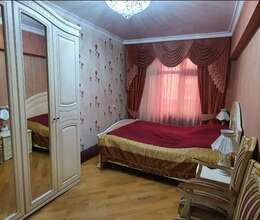 Satılır Köhnə tikili, 90m², 3-Otaqlı