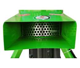 Ot doğrayan və yem üyüdən