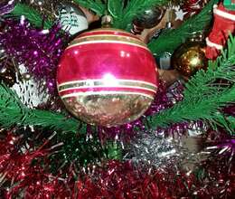 Yeni il ağacı oyuncaqları (SSSR)