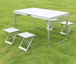 Piknik üçün masa 