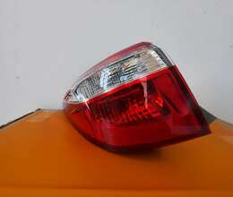 "Toyota Corolla Usa 2015" arxa stop işıqları