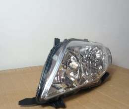 "Toyota Corolla 2008" farası