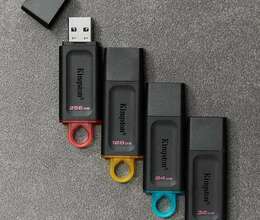 64GB/ 128GB/ 256GB Kingston DataTraveler Exodia 