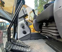 Tırtıllı ekskavator CAT 323D3, 2023 il – Cat – ucuztap.az