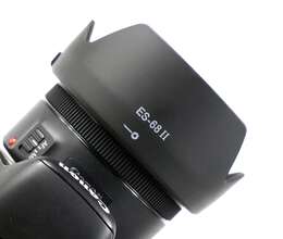 Canon 50mm stm blenda