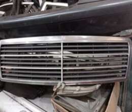 Mercedes W202, W210 radiator barmaqlığı – Ehtiyat hissələri – ucuztap.az