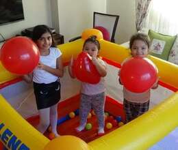Hava ilə doldurma uşaqlar üçün oyun mərkəzi
