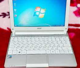 Netbuk Acer Aspire One D270-26Cws netbook