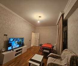 Kirayə verilir Yeni tikili, 2-Otaqlı, 70m²