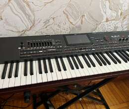 KORG PA4X