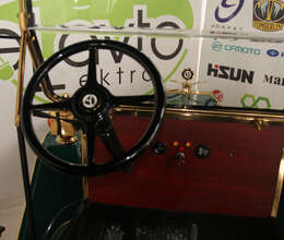 Qolf kar - Klassik avtomobil  (səkkizyerli)