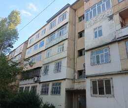 Satılır Köhnə tikili, 105m², 4-Otaqlı