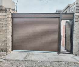 Jaluz qapıların sifarişi 