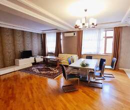 Satılır Yeni tikili, 135m², 4-Otaqlı