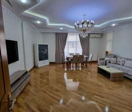 Kirayə verilir Yeni tikili, 175m², 3-Otaqlı