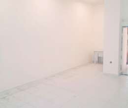 Obyekt Satılır, 60m², 2-Otaqlı