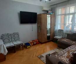 Satılır Köhnə tikili, 55m², 2-Otaqlı