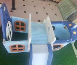 Uşaqlar üçün plastik oyun kompleksi