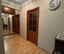 Xətai Hamam Sarayla üzbəüz qanuni 4 otaqlı mənzil 