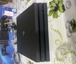 PLAYSTATİON 4 PRO 1TB