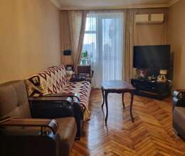 Satılır Köhnə tikili, 43m², 2-Otaqlı
