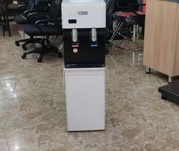 Dispenser su kuleri 