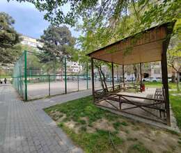 Satılır Köhnə tikili, 65m², 3-Otaqlı