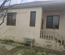 Satılır 3 otaqlı həyət evi/bağ evi 80 m², Şağan q.