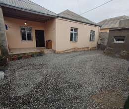 Satılır 5 otaqlı həyət evi/bağ evi 140 m², Binə q.