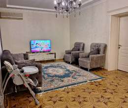 Satılır 6 otaqlı həyət evi/bağ evi 179.6 m², Bakıxanov q.