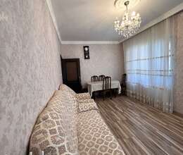 Satılır 2 otaqlı köhnə tikili 50 m², Əhmədli m.
