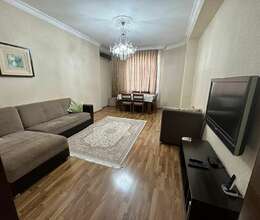 Kirayə verilir Yeni tikili, 80m², 2-Otaqlı