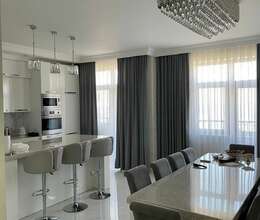 Satılır Yeni tikili, 225m², 5-Otaqlı