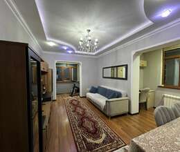 Satılır 2 otaqlı köhnə tikili 60 m², Yeni Günəşli q.