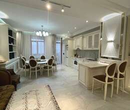 Satılır Yeni tikili, 144m², 4-Otaqlı