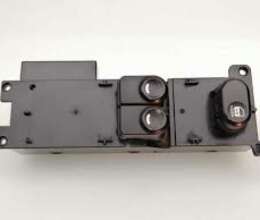 Hyundai i30 2007-11 üçün şüşə qaldıran knopka blok satılır.