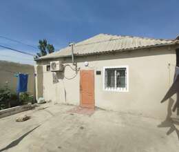 Satış Həyət evi  1,5 sot, 3 otaq, 60m2