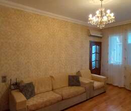 Satılır Köhnə tikili, 43m², 3-Otaqlı
