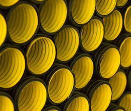 Qofralı (qarmoşka, koruge) boru 110