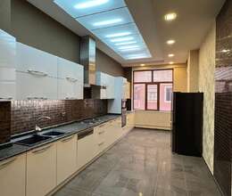 Satılır Yeni tikili, 178m², 3-Otaqlı