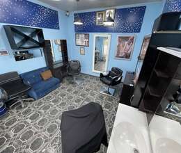 Bərbər tələb olunur