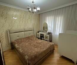 Satılır Köhnə tikili, 80m², 3-Otaqlı