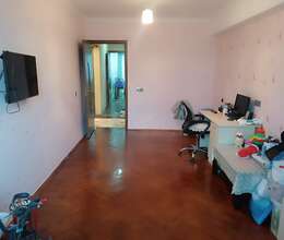Satılır Köhnə tikili, 210m², 6-Otaqlı