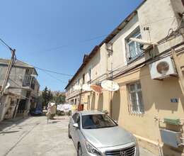 Satılır Köhnə tikili, 75m², 2-Otaqlı