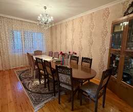 Satılır Köhnə tikili, 100m², 5-Otaqlı