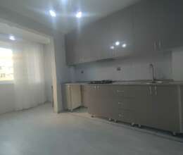 Satılır Köhnə tikili, 80m², 3-Otaqlı