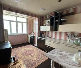 Satılır Köhnə tikili, 105m², 4-Otaqlı