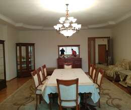 Kirayə verilir Yeni tikili, 200m², 3-Otaqlı